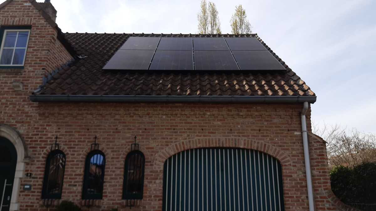 Solar-Panel_stockImage-SolRec